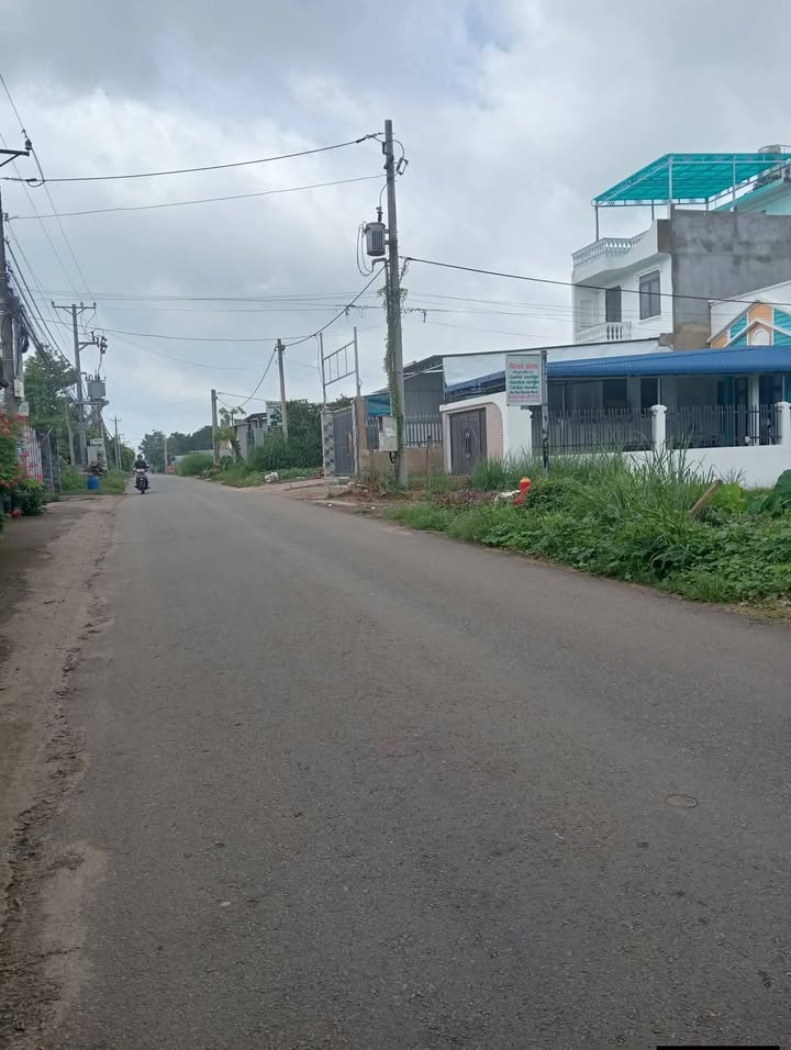 Đất Nền Trảng Bom 180m² - Mặt Tiền Kinh Doanh, Sổ Đỏ Chính Chủ!