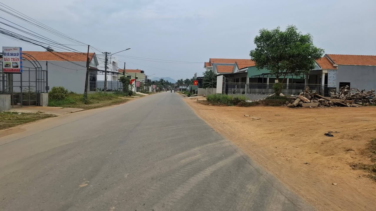 Đất nền Hoài Ân 600m² mặt tiền nhựa - Sẵn sàng kinh doanh, an cư lý tưởng