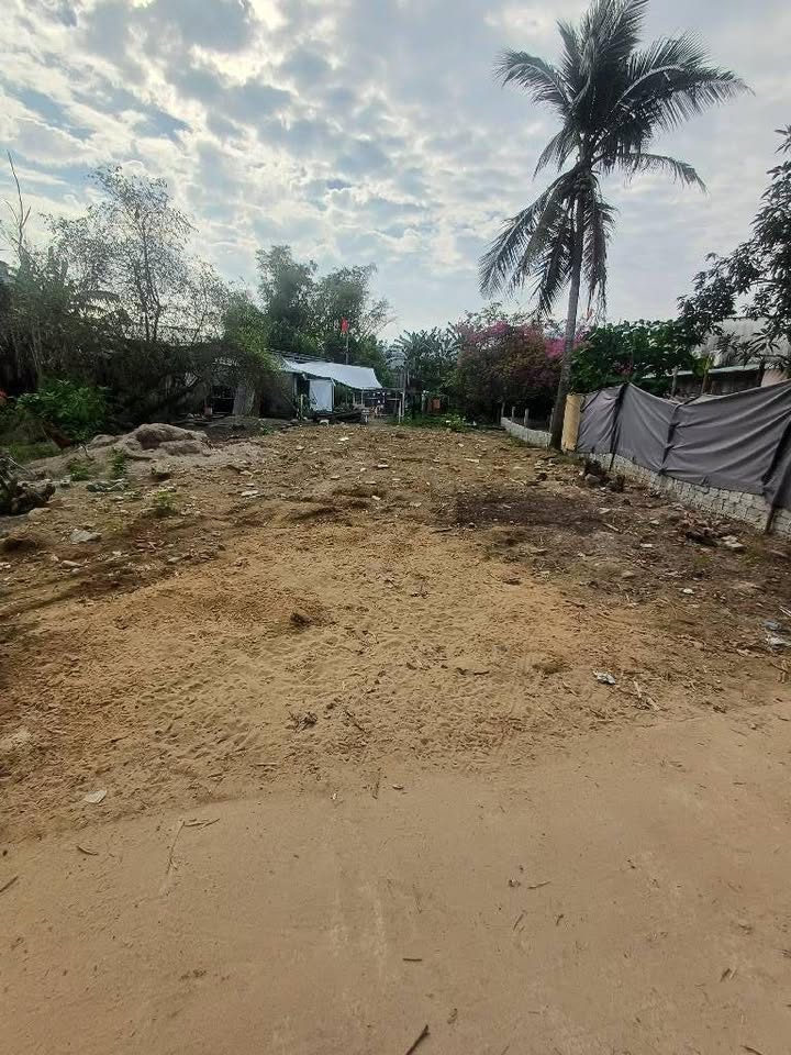 Đất nền Hòa Khánh, Liên Chiểu 310m² - Sổ đỏ chính chủ, đường ô tô tận nơi!