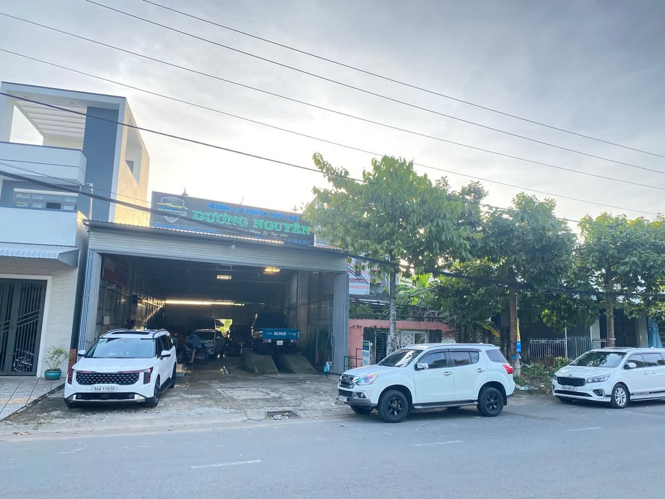 Sang Tiệm Chăm Sóc Xe 300m² Mặt Tiền Ngô Quyền - Sẵn Sàng Kinh Doanh