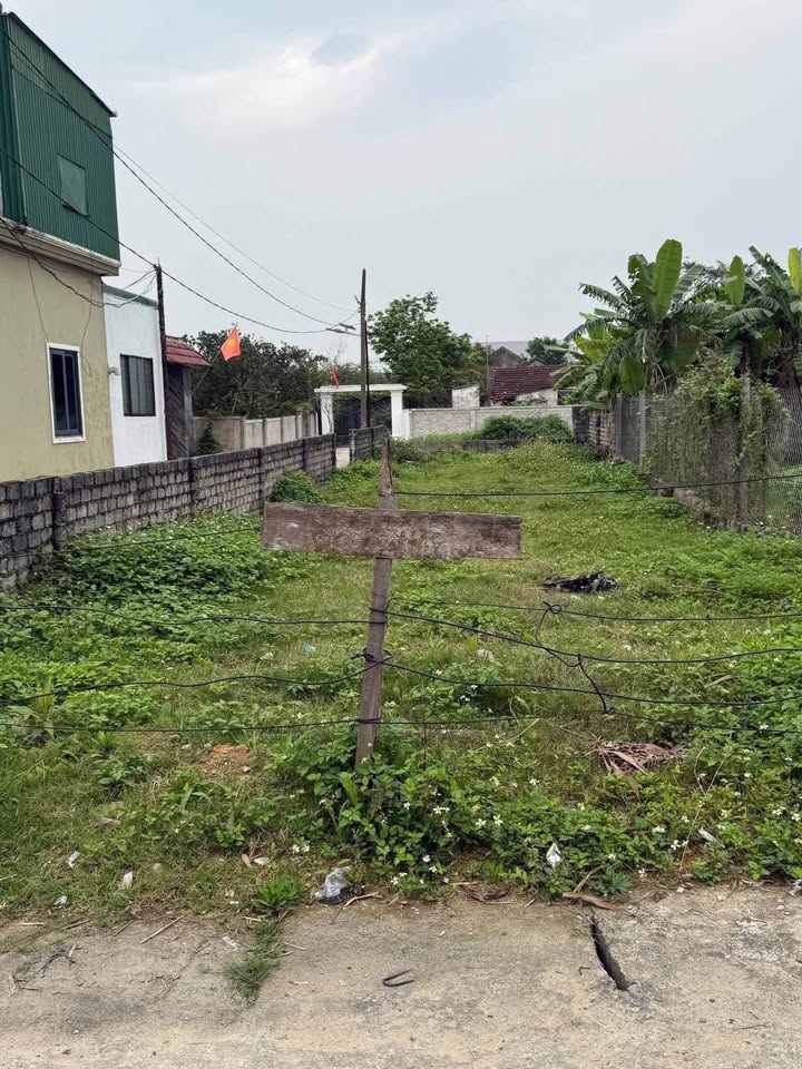 Đất nền Xóm 9 Nghi Trung 200m² thỏa thuận - Đường to ô tô