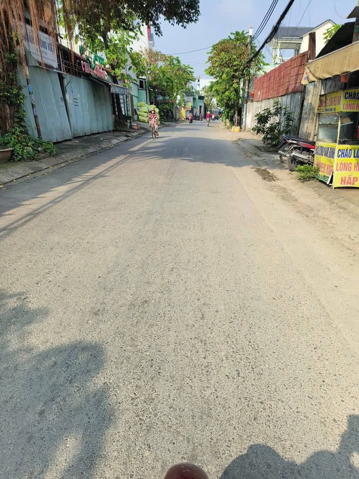 Nhà Mặt Tiền Đường Nhựa Thông, Hóc Môn - 216m² Kinh Doanh Đắc Lợi