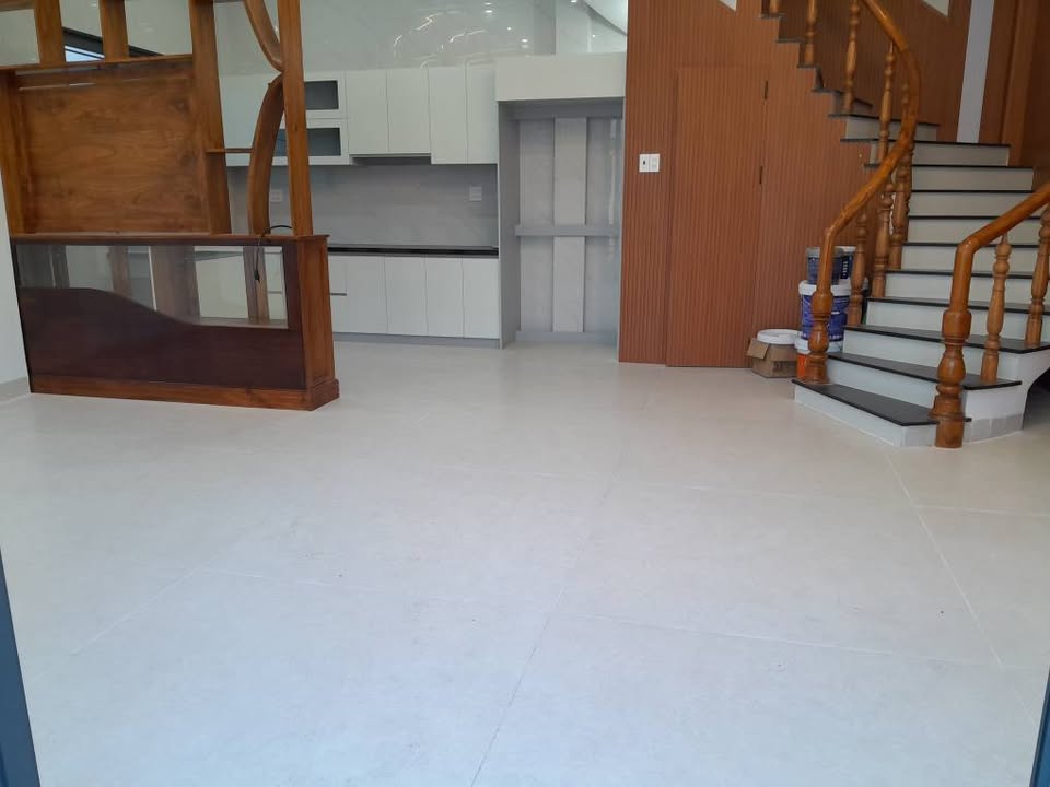 Nhà 4 Tầng Trần Thị Kỷ, Quy Nhơn - 44m² Ngang 7m, 5.3 Tỷ