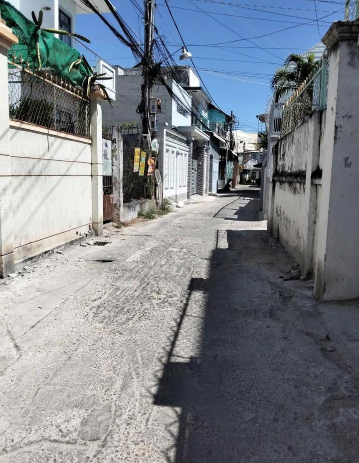 Bán Đất 106m² Hẻm Thủ Khoa Huân, Đà Lạt - Sổ Đỏ Thổ Cư, Gần Chợ & Trường