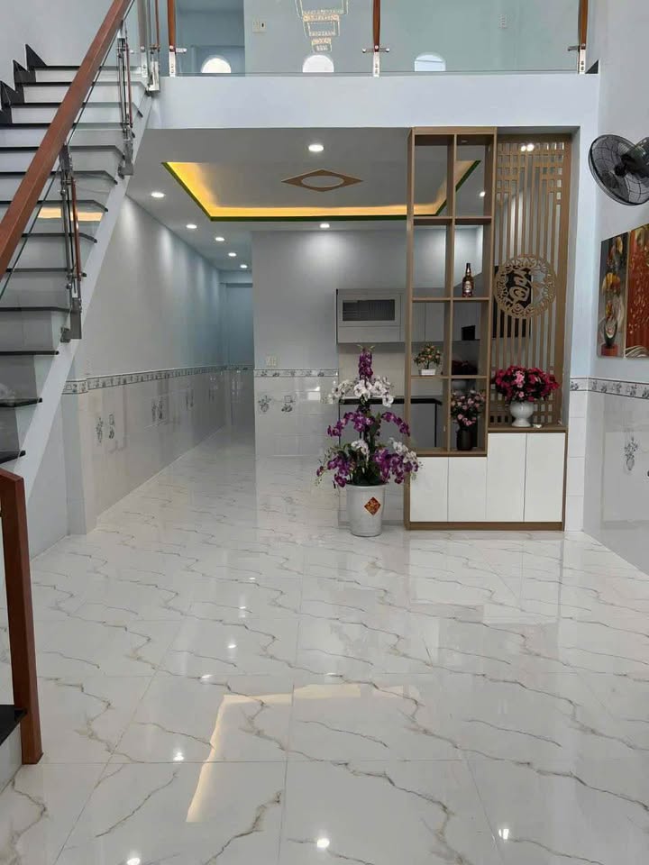 Nhà Mặt Tiền Kinh Doanh Đông Thạnh, Hóc Môn - 67m² Sổ Hồng Chung Giá 2.95 Tỷ