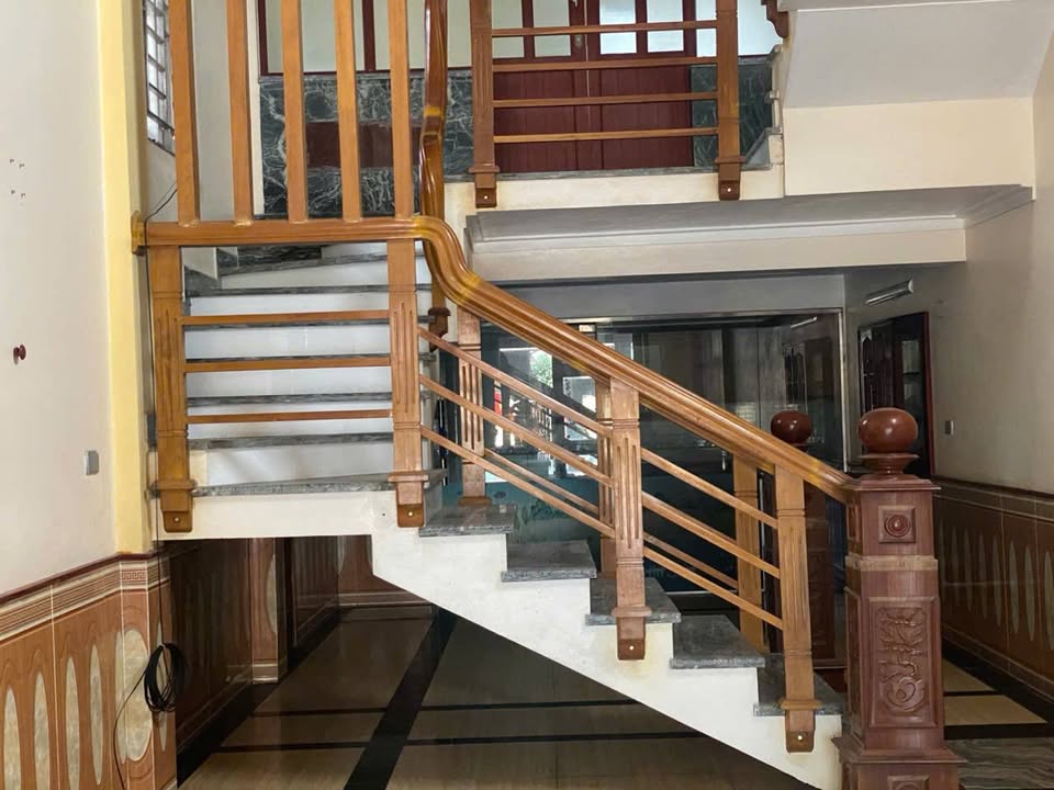 Nhà Mặt Tiền Kinh Doanh Sầm Uất Đông Văn, Thanh Hóa - 132m²