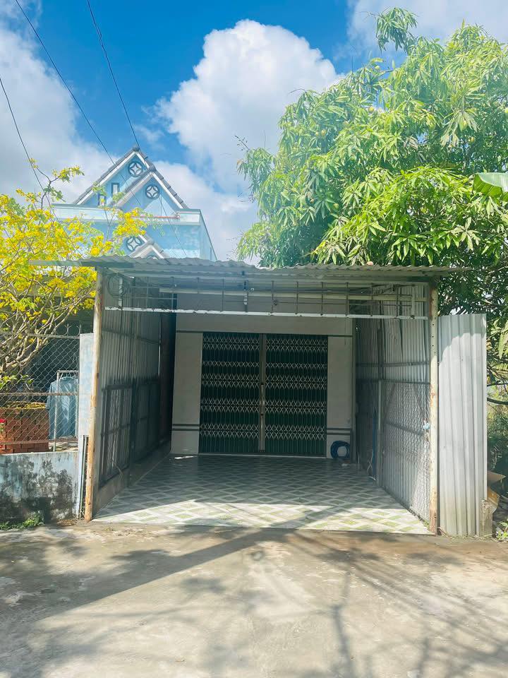 Cho thuê Nhà Mặt Tiền Đường 19/8, Vị Tân, Vị Thanh - 2.5 Triệu/Tháng