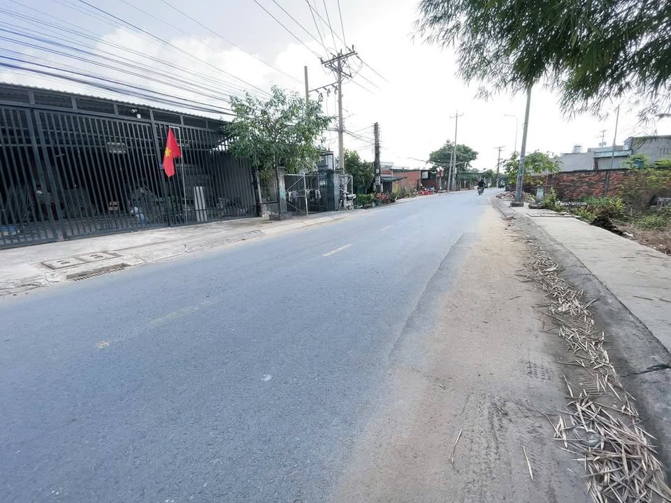 Đất nền Đức Hòa 168m² giá 3.2 tỷ - Sổ hồng chính chủ!