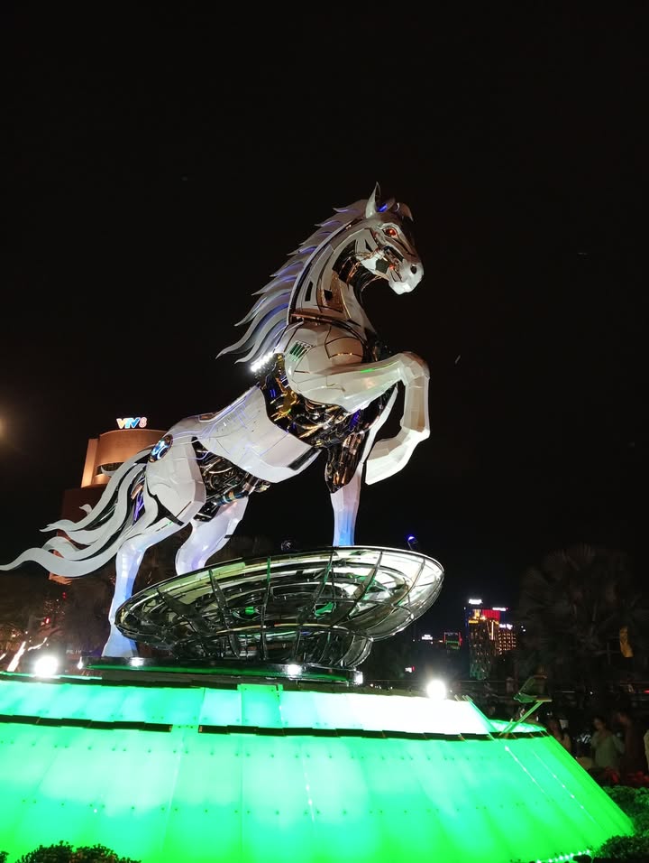 Bán Tòa Căn Hộ 105m² Phố Tây An Thượng, Đà Nẵng - Dòng Tiền 32 Tỷ