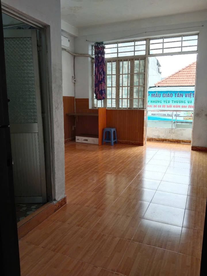 Phòng cho thuê Huỳnh Văn Gấm, Tân Phú 3.5 triệu - Ban công, máy lạnh!