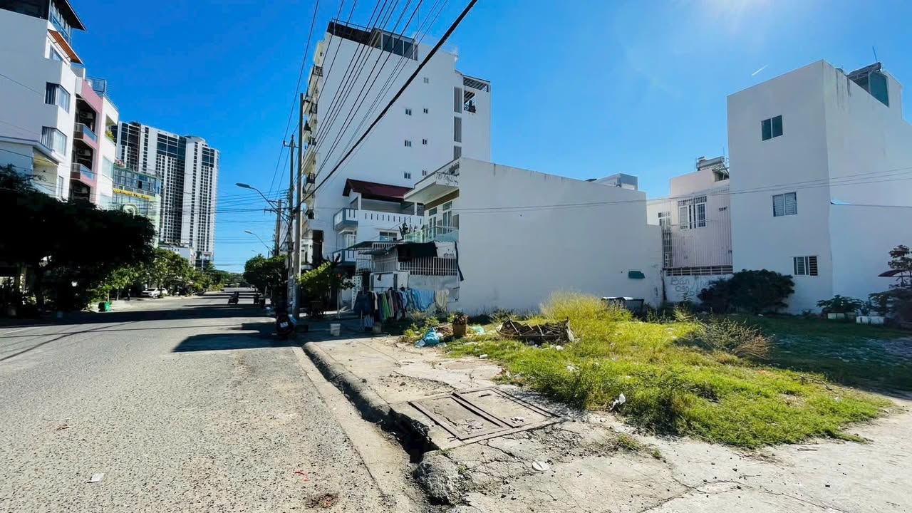 Đất Mặt Tiền Nguyễn Dữ Nha Trang 208m² - Kinh Doanh 6 Tầng Đắc Địa