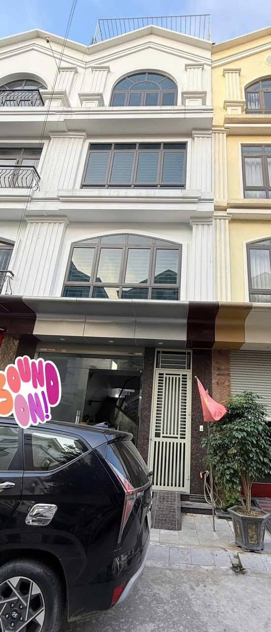 Cho thuê nhà 4 tầng+tum P. Đông Vệ, TP Thanh Hóa - Ngay Mường Thanh