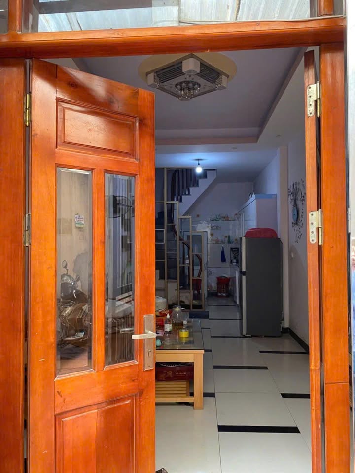 Nhà 30m² 4 Tầng Full Nội Thất, Ngõ 112 Nam Dư - 7 Triệu/Tháng