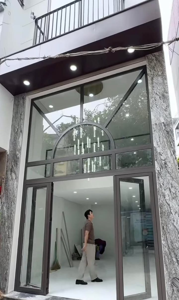 Cho thuê phòng trọ 20m² tại Đội Cấn, Ba Đình - Full nội thất, giá chỉ từ 3.5 triệu