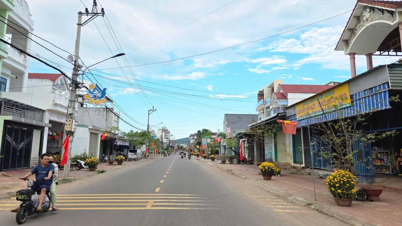 Bán Đất Nền Ngãi Chánh 3, Quy Nhơn 120m² - Sổ Đỏ Vuông Vắn