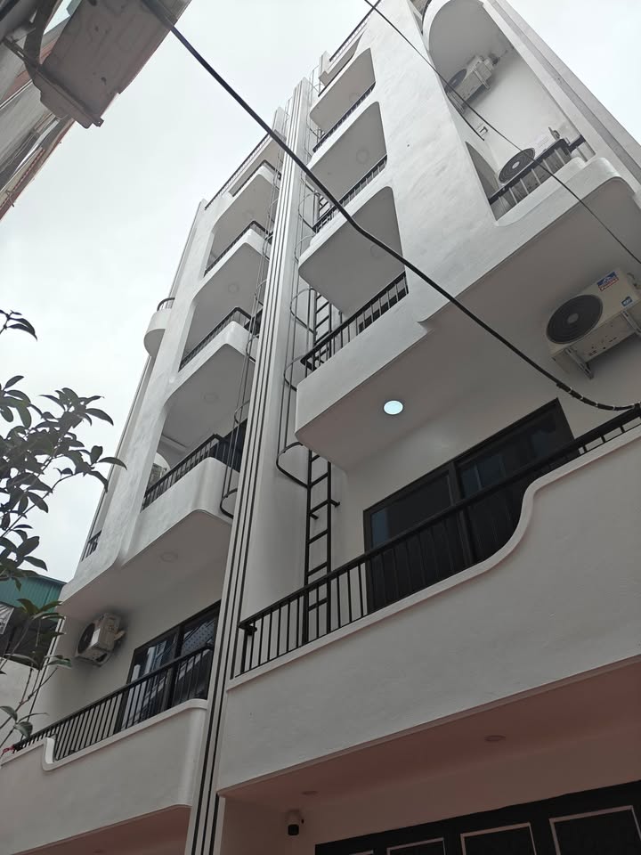 Căn hộ Ngoại Giao Đoàn 87m² 100 triệu/tháng - View đẹp