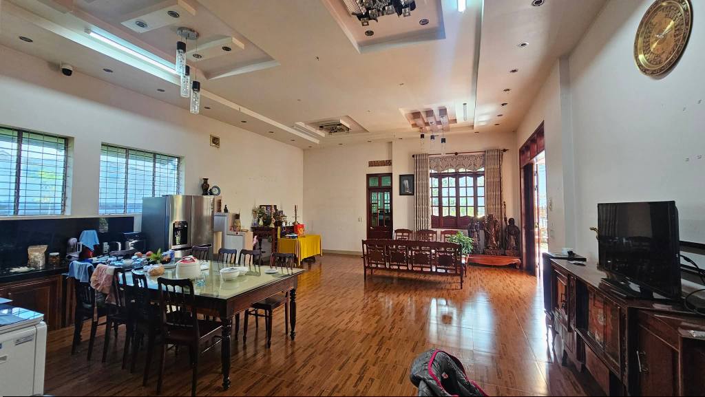 Nhà Vườn Đẹp 660m² Mặt Tiền Hẻm 20m Phan Đình Phùng, Bảo Lộc - Giá Tốt