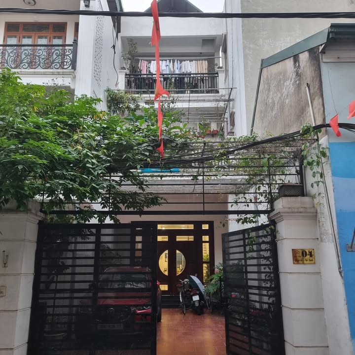 Nhà riêng Kẻ Tạnh Long Biên 128m² - Sẵn sàng ở ngay!