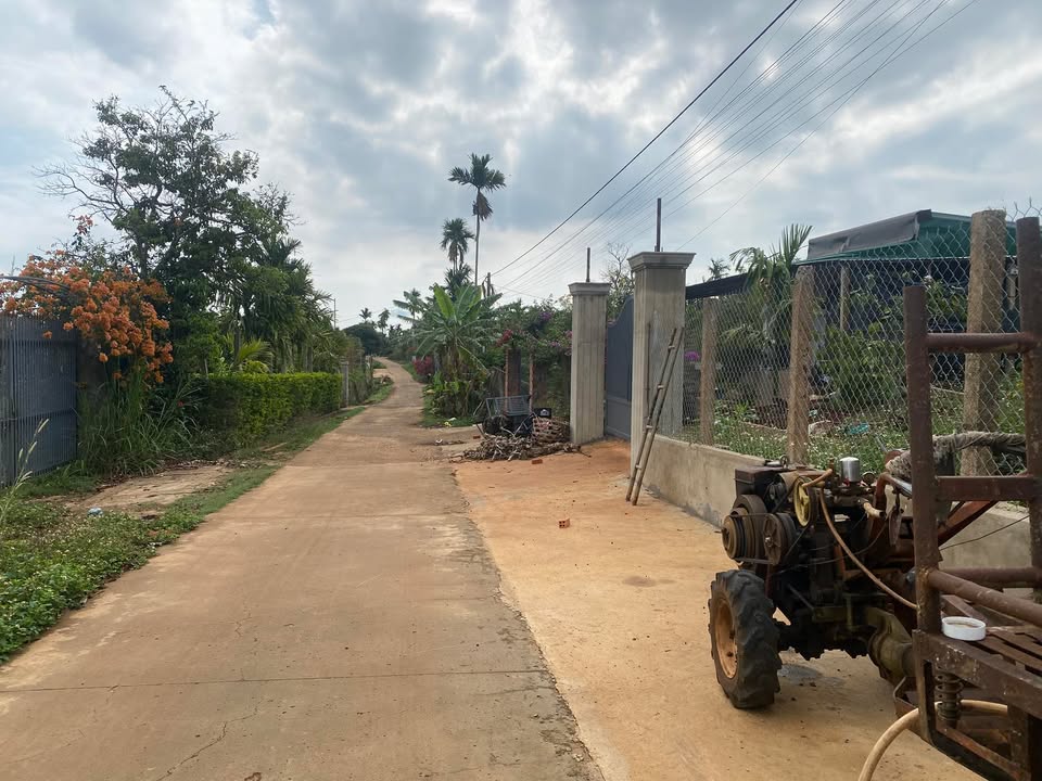 Đất nền Phú Xuân, Krông Năng 900m² - Sổ đỏ sẵn, giá 72 tỷ