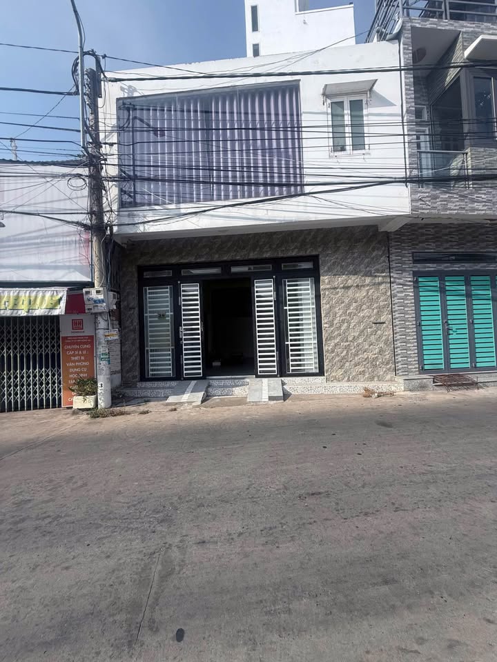 Nhà riêng Phường 6 Tân Bình 2PN 6 triệu – Sẵn sàng ở ngay!