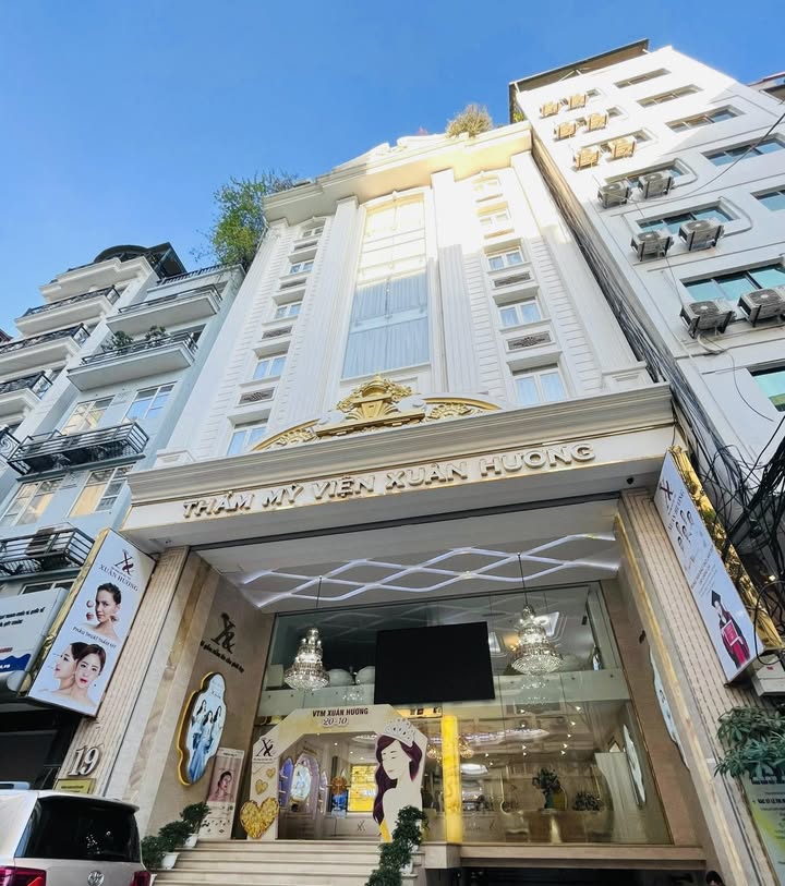 Cho thuê Tòa nhà 200m² mặt tiền 10m Xã Đàn, Đống Đa - Kinh doanh đỉnh cao