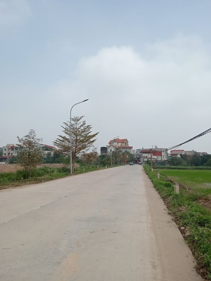 Bán đất Chuyên Mỹ Phú Xuyên 90m² - Sổ đỏ chính chủ - Giá tốt