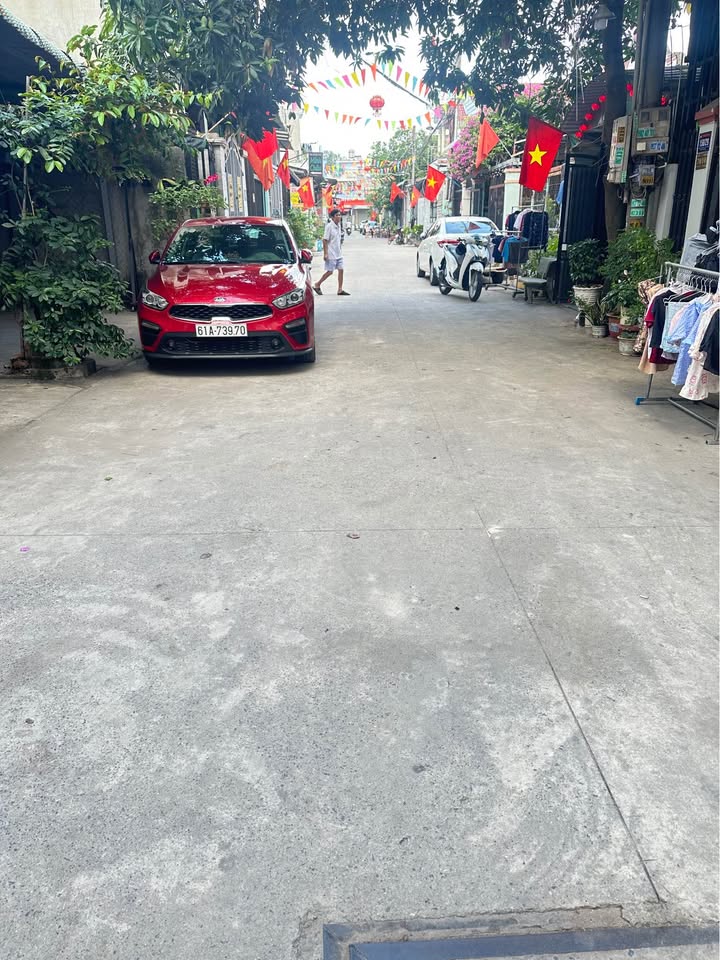 Đất nền Dĩ An 100m² giá 3.5 tỷ - Đất thổ cư 100%!