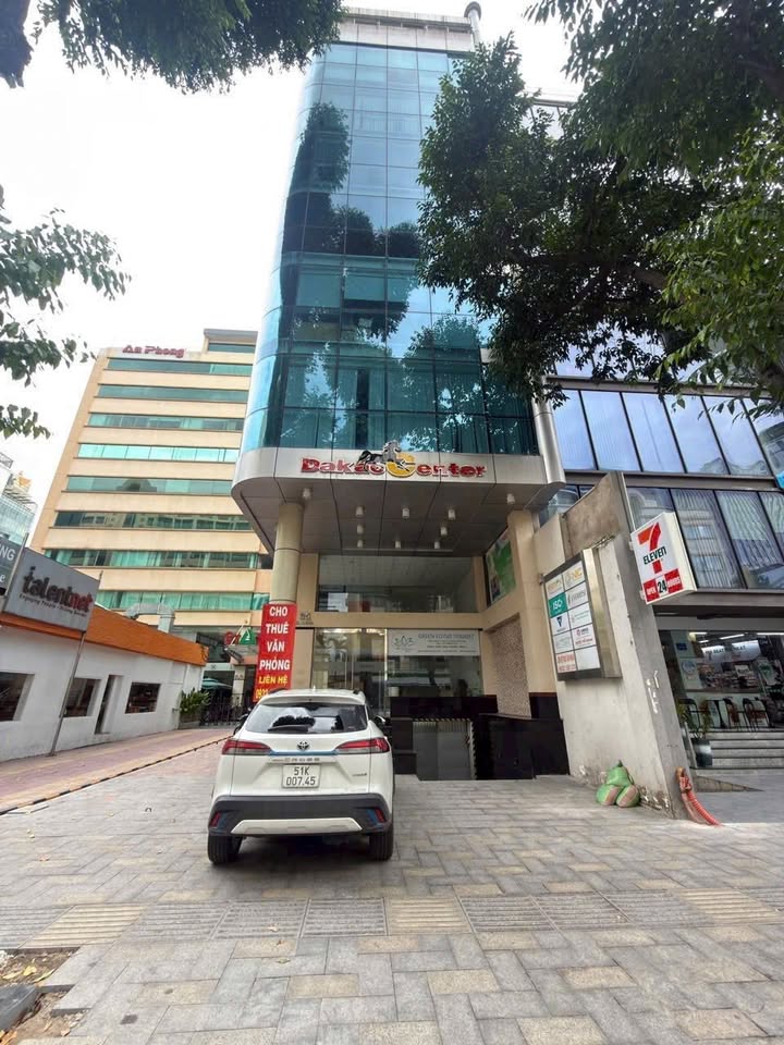 Tòa Nhà Văn Phòng Góc 2MT Mạc Đĩnh Chi, Q.1 - 240 Tỷ