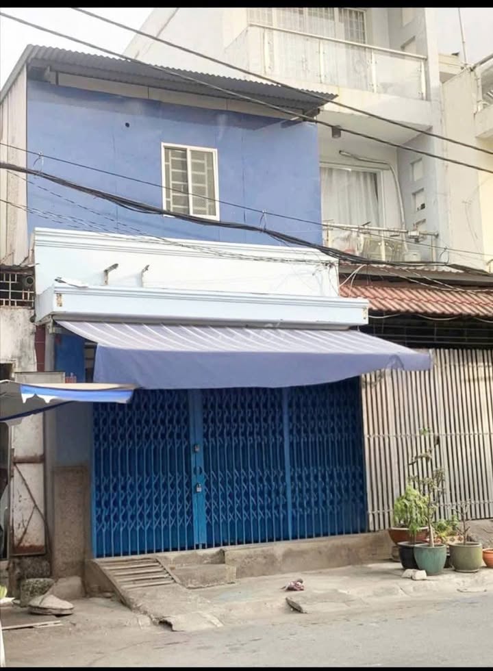 Cho thuê nhà mặt tiền Cư Xá Phú Lâm B Q6 68m² giá 10tr - Kinh doanh ngay!