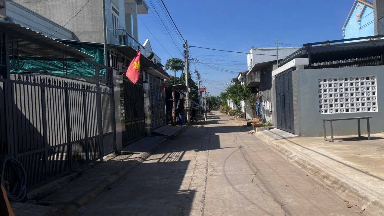 Nhà Khu TDC Bình Hòa 116m² - Chính chủ bán, ô tô đậu cửa!