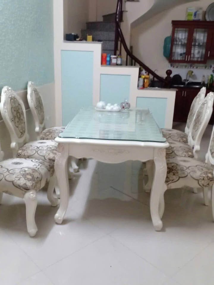 Cho thuê nhà 5 tầng Xuân La, Tây Hồ - 35m² full nội thất, giá 11 triệu
