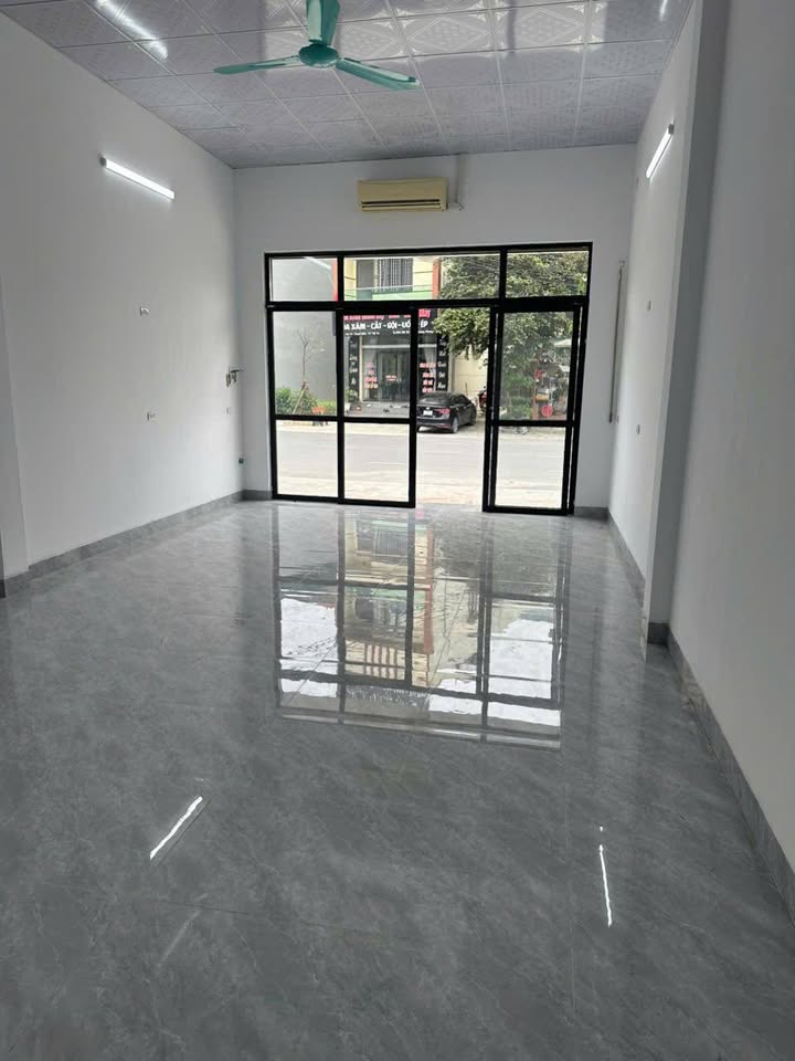 Nhà Mặt Tiền Trần Nguyên Hãn - Việt Trì, 5 Triệu/Tháng - Kinh Doanh Đa Ngành