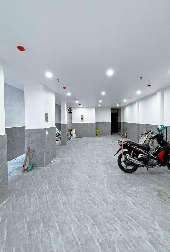 Nhà Phố Văn Cao, Ba Đình 99m² - Dòng tiền ổn định 110 triệu/tháng