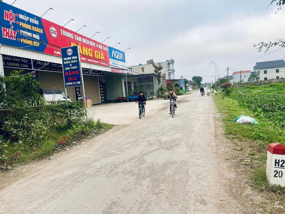 Đất nền Nga Thái, Nga Sơn 100m² - Đường to ô tô, kinh doanh đỉnh!