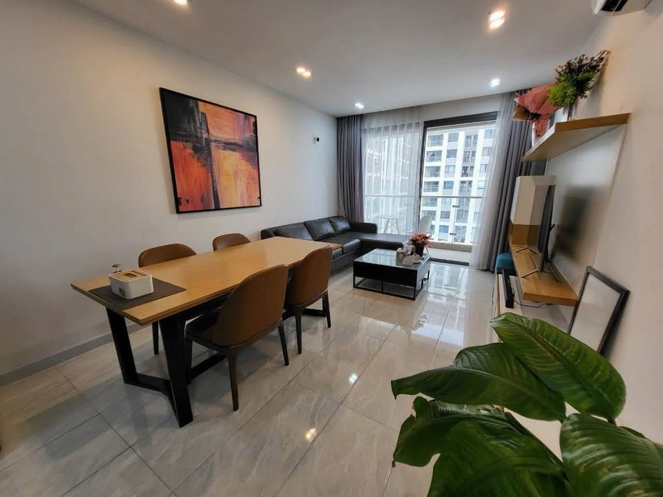 Căn hộ The Gold View Quận 4 81m² 20 triệu - View đẹp bàn giao ngay!