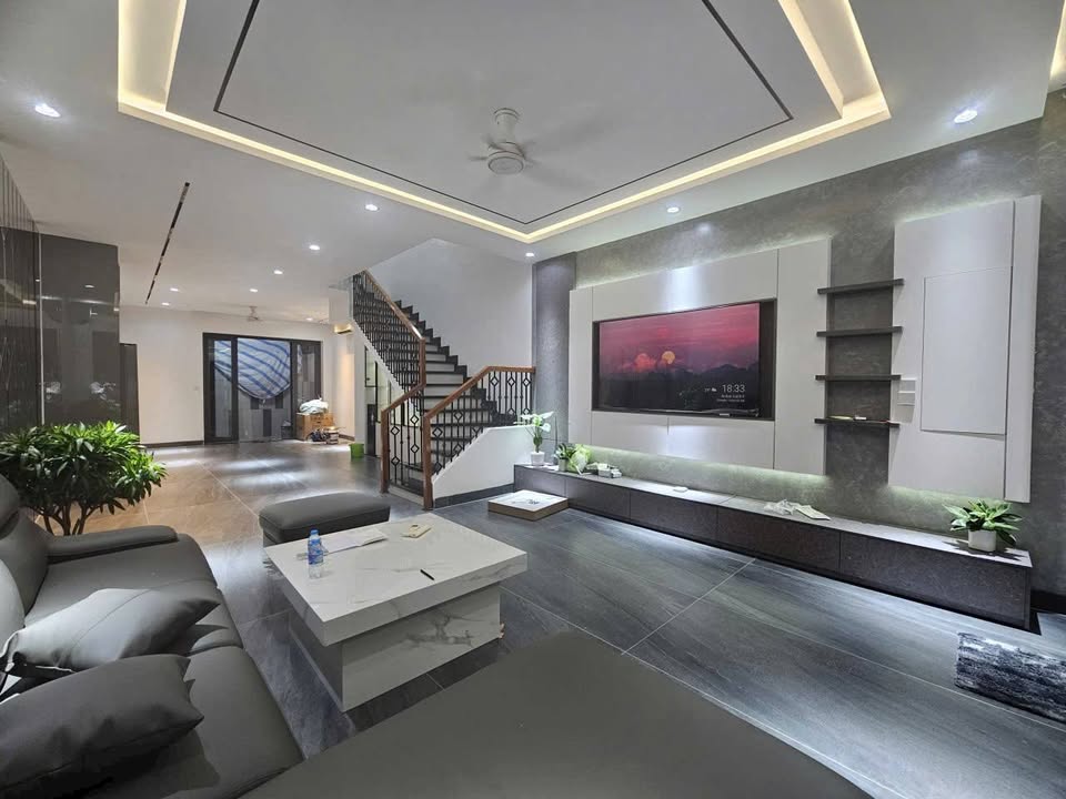 Nhà Mỹ Gia Nha Trang 270m² - Full Nội Thất Cao Cấp, Sẵn Sàng Ở Ngay!