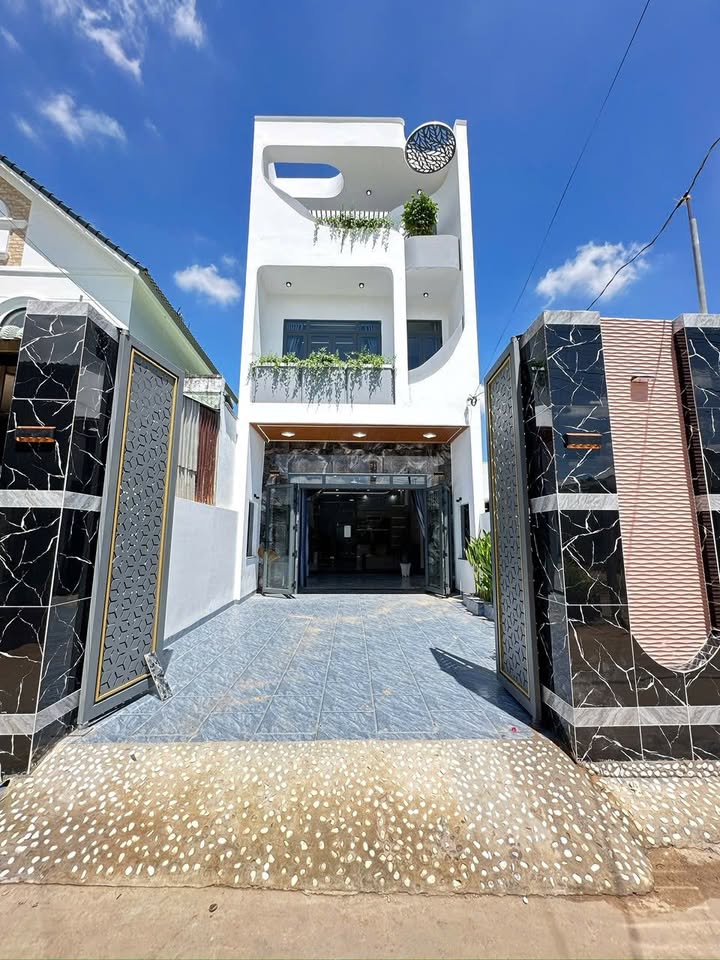 Nhà 91.5m² An Phú, Thuận An - Sổ Hồng Hoàn Công, Sẵn Sàng Dọn Vào Ở Ngay!