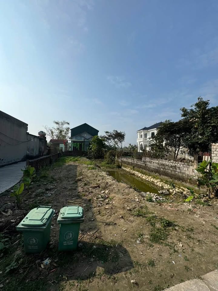 Đất Nền Đầu Ve Quảng Đông 124.3m² - Sổ Đỏ Rõ Ràng, Giá Tốt