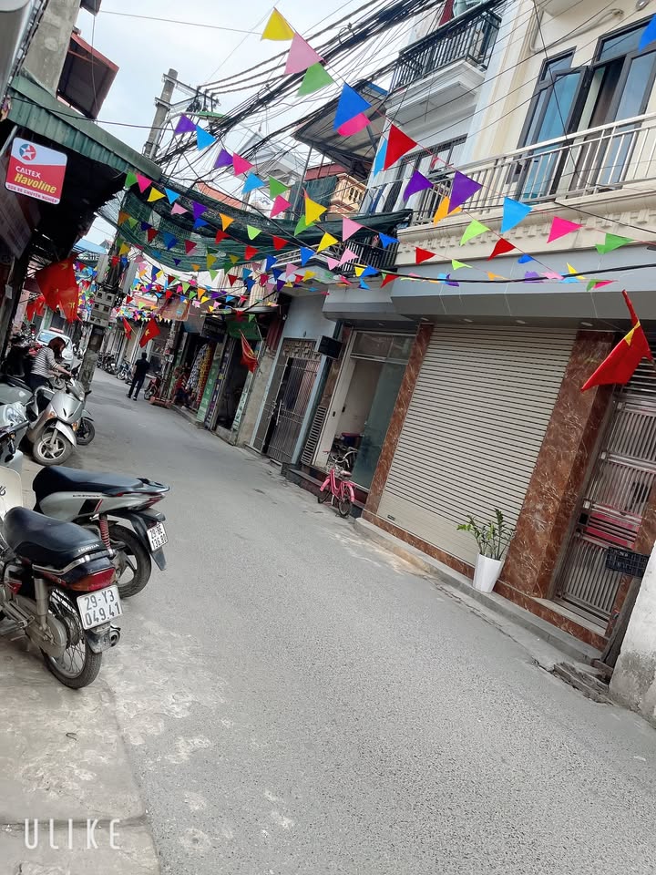 Nhà Mặt Phố KD Sầm Uất Phú Lương, Hà Đông - 45m² x 4 Tầng, Giá Đầu Tư