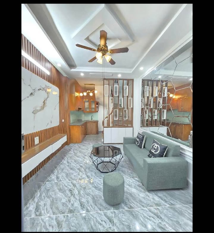 Nhà Vĩnh Hưng Hoàng Mai 35m² 5 Tầng - 6.4 Tỷ - Full Nội Thất Xịn