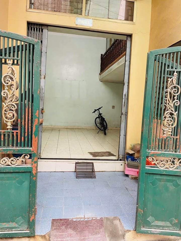 Nhà Riêng Vị Xuyên, Nam Định - 3 Tầng, Sẵn Sàng Ở Ngay!