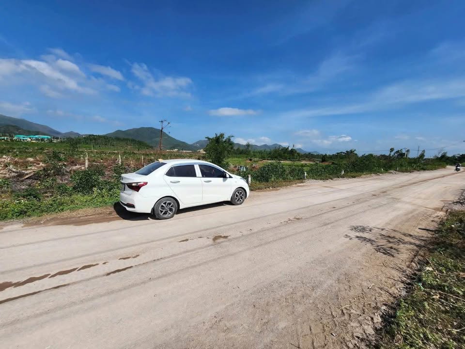 Bán Gấp Đất Vườn An Sơn 2, Tuy Phước: 450m² Mặt Tiền Đường Dầu, Giá 135 Triệu