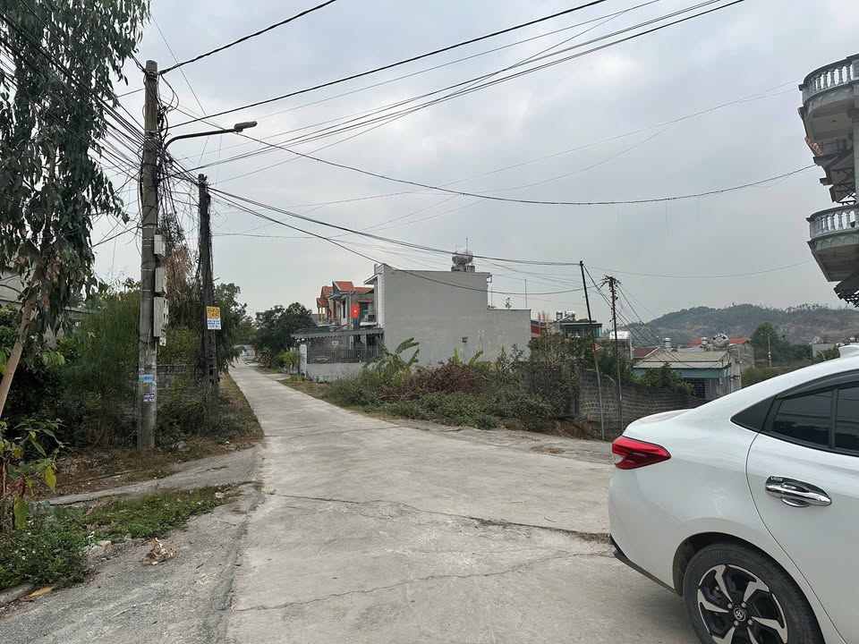 Đất nền Khu 8 Thanh Sơn Uông Bí 300m² - Sổ đỏ chính chủ!