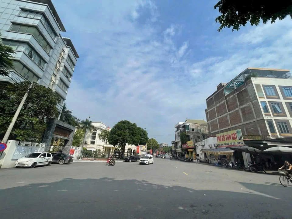 Đất Chúc Sơn 37m² - Giá chỉ 2.x tỷ, tiềm năng tăng giá vượt trội!