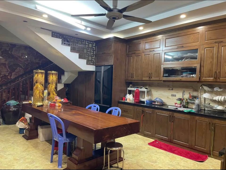 Nhà Mặt Tiền Đường Đôi Hoàng Quy, Lào Cai - 100m², Kinh Doanh Đỉnh, Giá 4.8 Tỷ