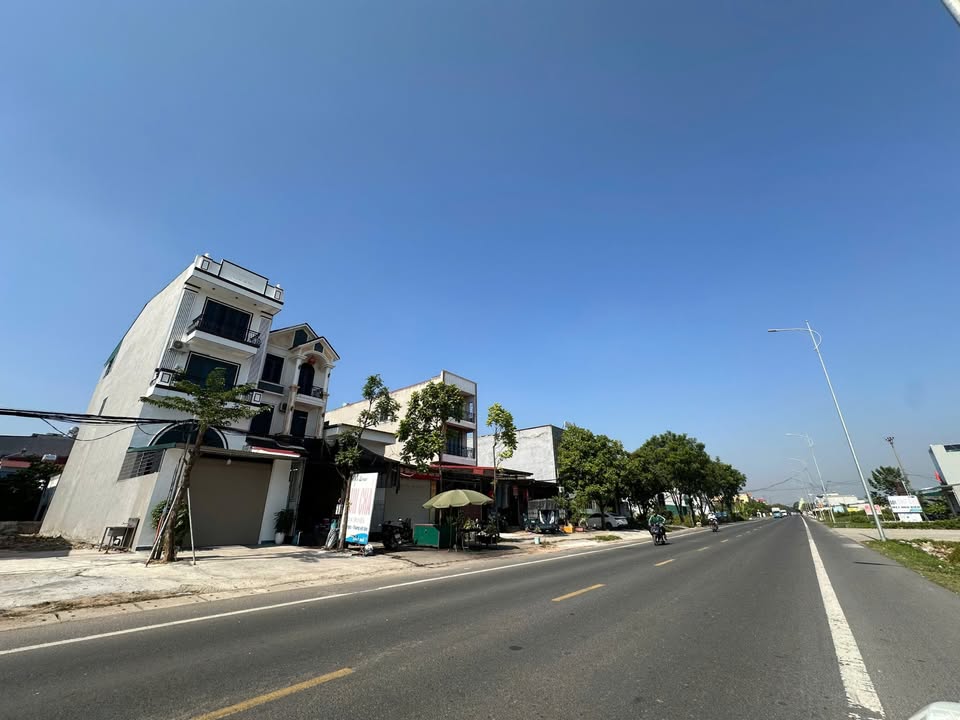 Đất nền Đồng Tâm, Vĩnh Yên 100m² - Sổ đỏ chính chủ, đường 13.5m