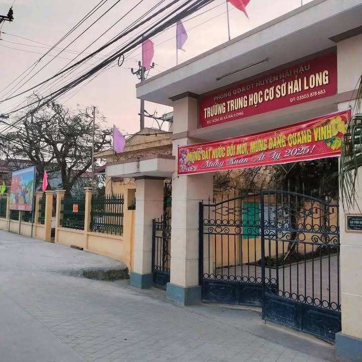 Bán Gấp Đất Hải Long 82m² - Sổ Đỏ, Giá 1.52 Tỷ, Ô Tô Tránh Nhau