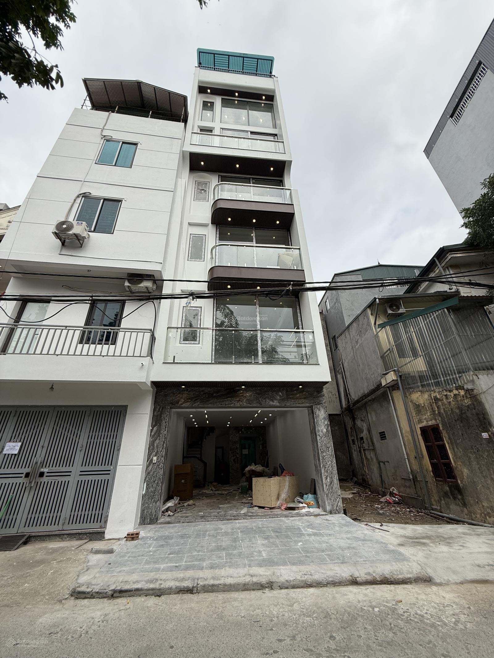 Nhà Riêng Thạch Bàn 50m² - Ô Tô Vào Tận Nhà, Kinh Doanh Tốt!