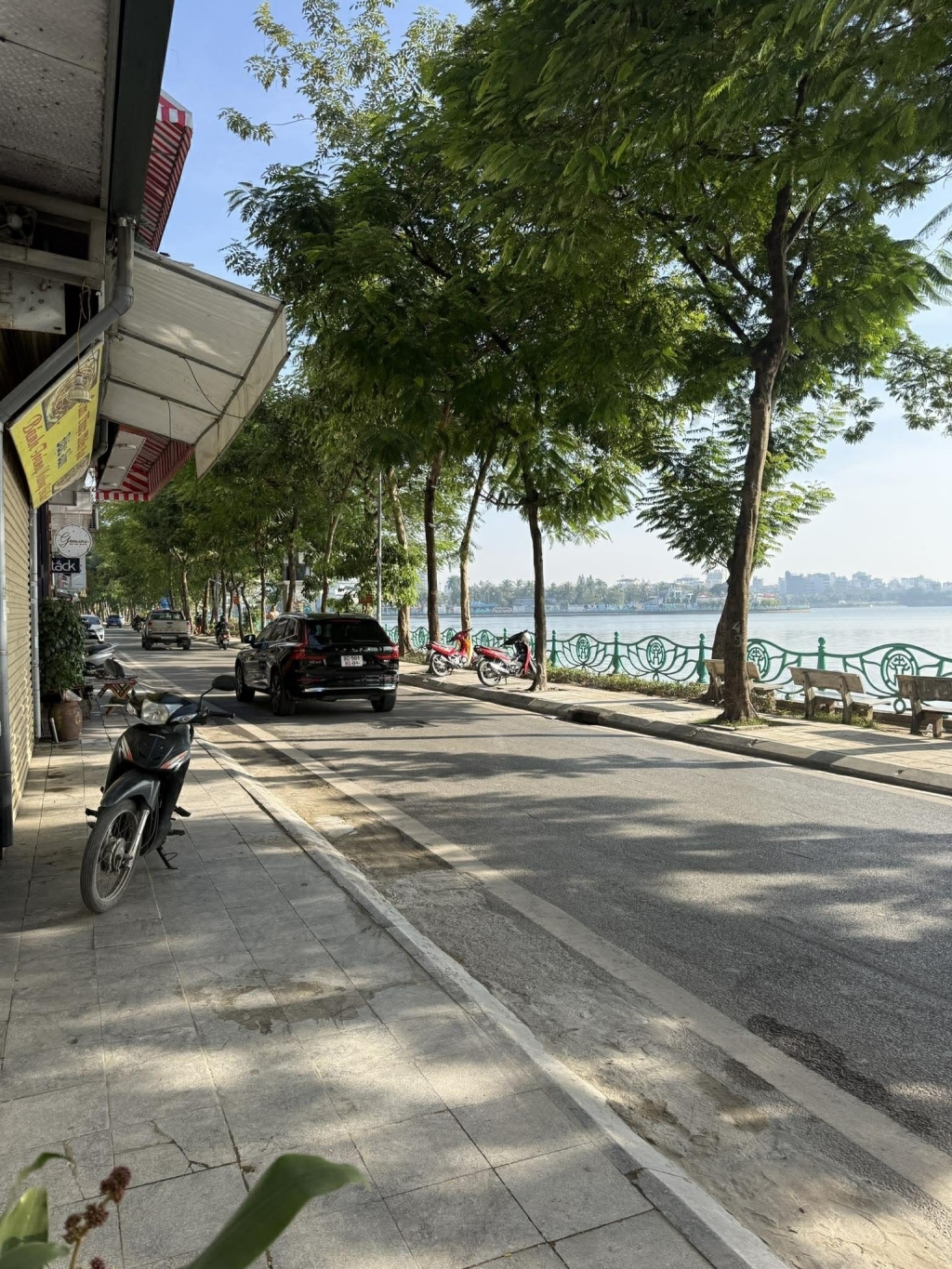 Nhà 7 Tầng Mặt Tiền 5m, View Hồ Tây - Nhật Tân, 55m², 29.5 Tỷ