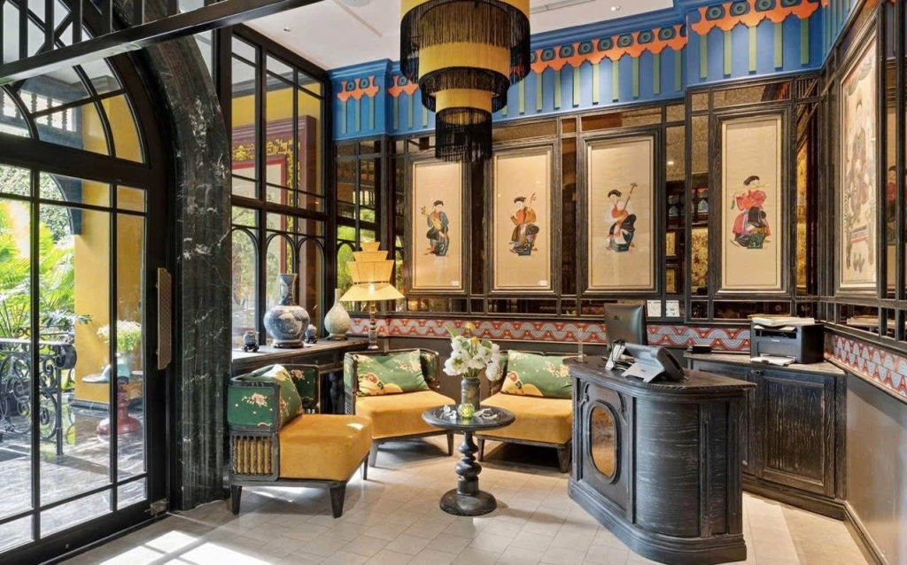 Khách Sạn Boutique Hàng Than 140m² - Mặt Tiền 9m - 135 Tỷ